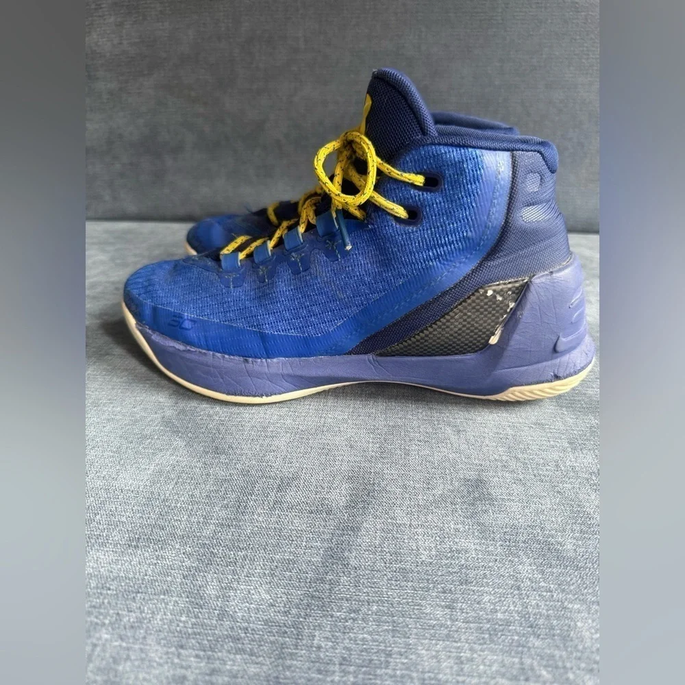Under Armour Youth Curry 3 SZ 5.5Y Shoes Blue Yellow Basketball Training Sneaker